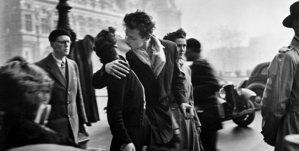 Robert doisneau bacio