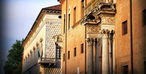 palazzo-prosperi-sacrati-diamanti-quadrivio