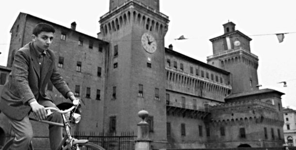 paolo-maietti-bicicletta-castello-ferrara