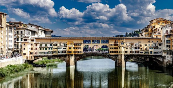 Vite di carta L'amore mio non muore di Roberto Saviano e Techetechete'