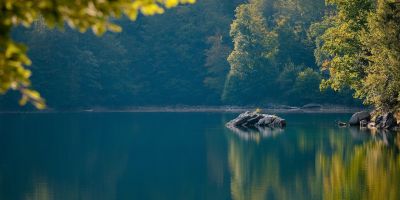 le storie di costanza. il giorno di natale suggestioni di un lago