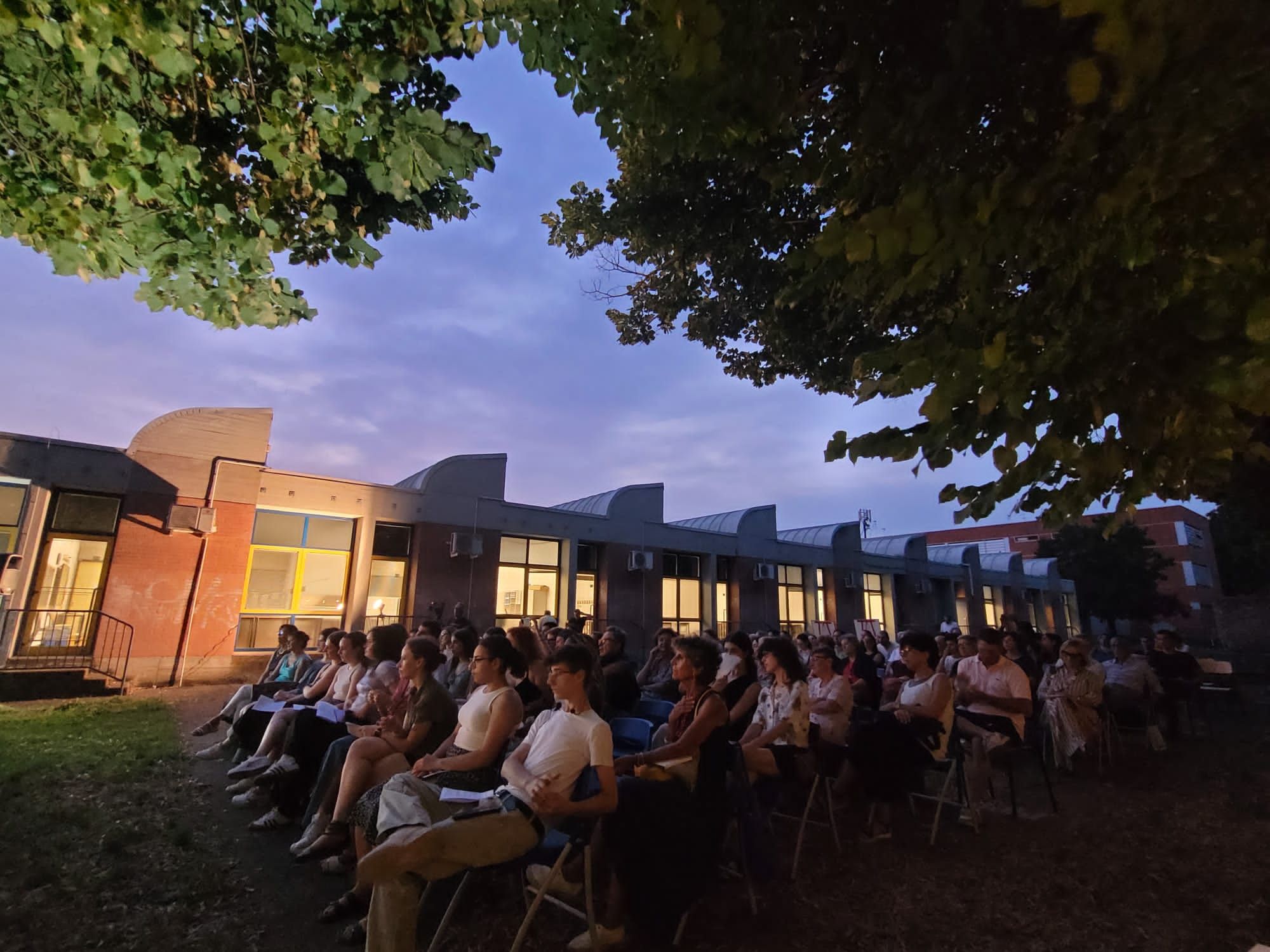 Vite di carta. Galeotto di una vita