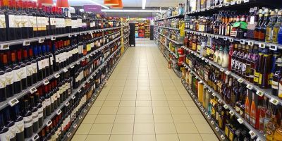 il supermercato che gioca a guardie e ladri: