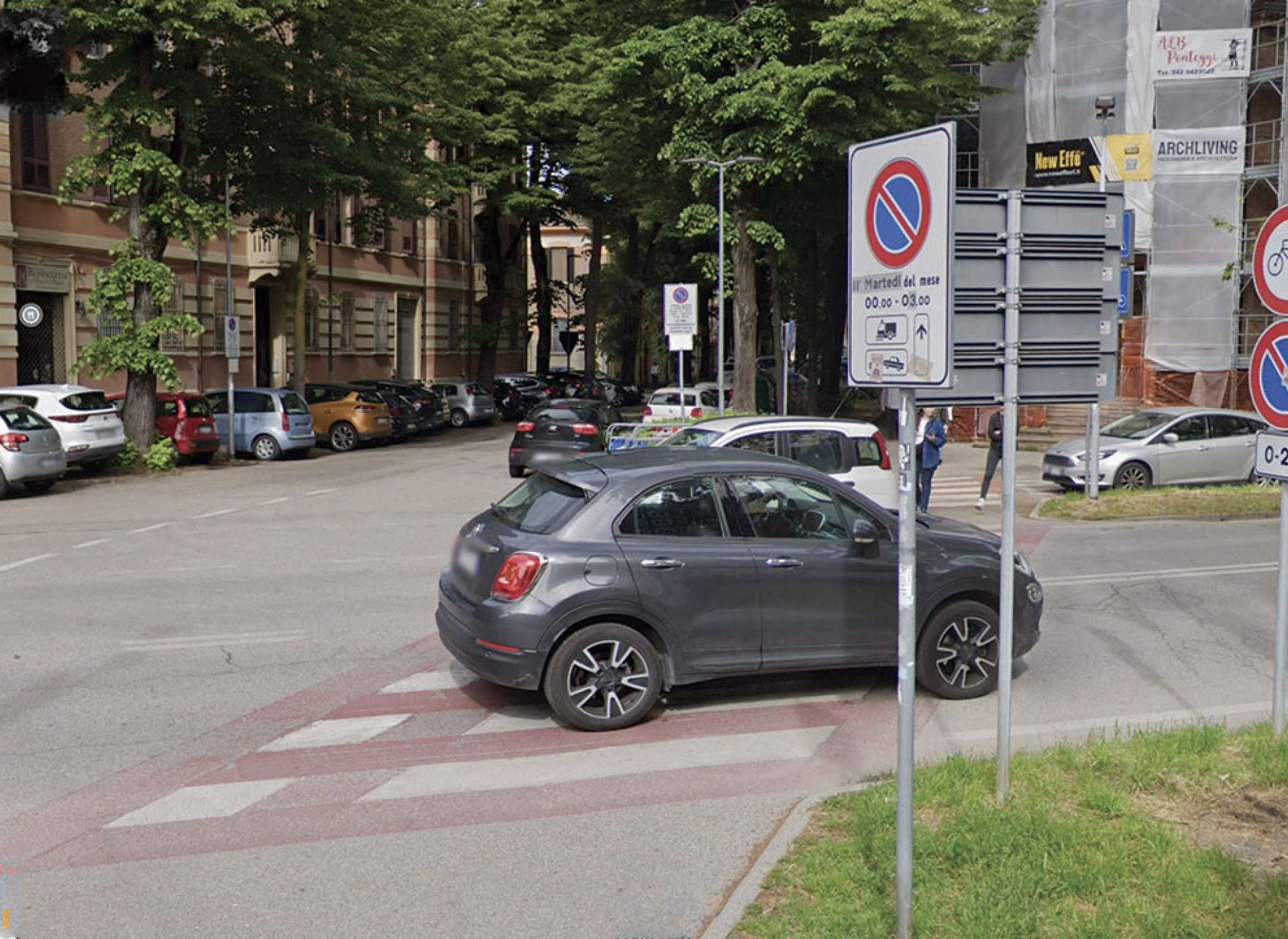 Maria Sarto: "corso Isonzo ... pericolo per i pedoni ... fare qualcosa"