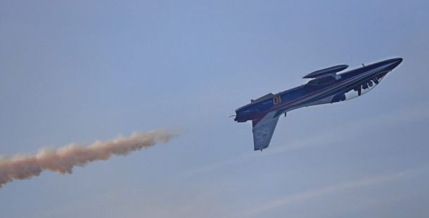 FRECCE TRICOLORI: FRAGORE E SPETTACOLO NEI CIELI DI RIVOLTO