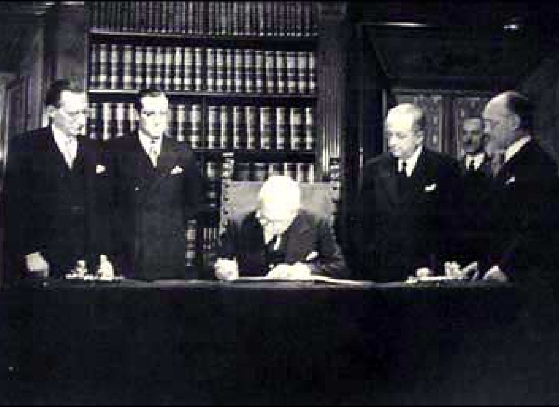 La costituzione si può cambiare: ragionando da statisti, non da politicanti