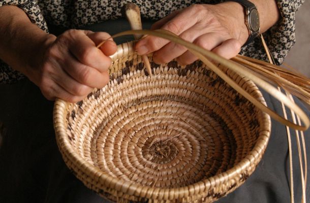 Per certi Versi / Intreccio giunchi