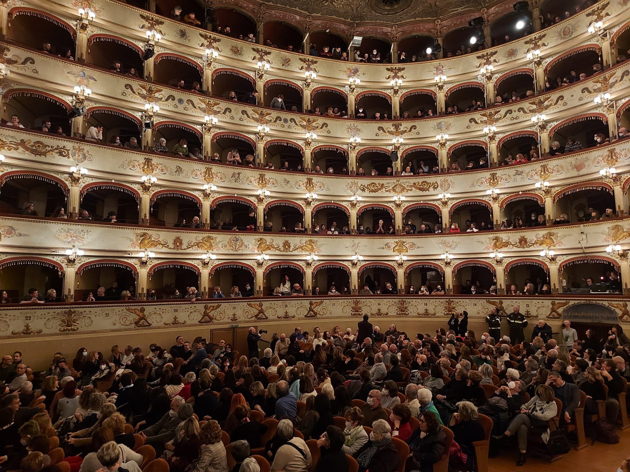diario in pubblico dal rimbombo alla poesia