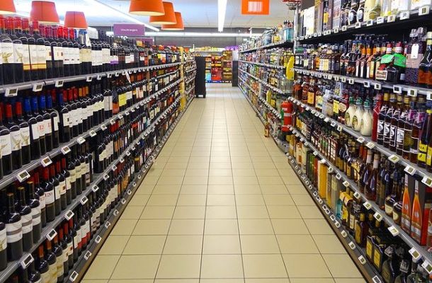 il supermercato che gioca a guardie e ladri: