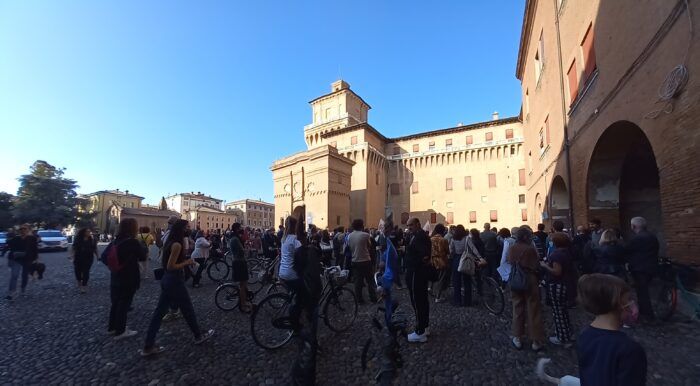 flash mob manifestazione mimmo lucano