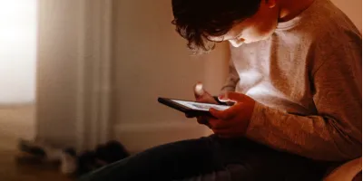 Contrastare l’aumento vertiginoso di immagini di abusi sui minori