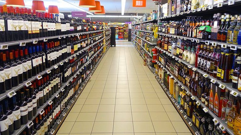 il supermercato che gioca a guardie e ladri: