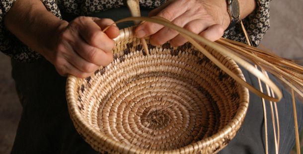 Per certi Versi / Intreccio giunchi