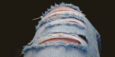 jeans strappati esame di stato