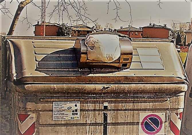 Convegno sulla ripubblicizzazione del servizio rifiuti: 27 marzo ore 17,30, c/o Factory Grisù