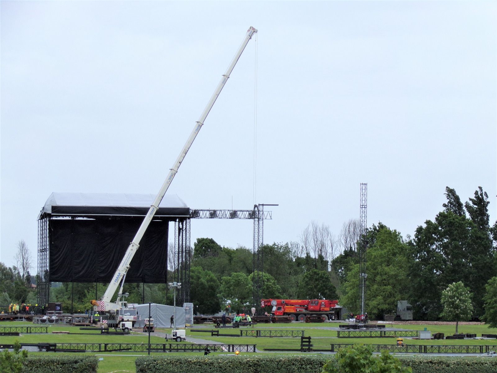 il concerto sotto l'alluvione