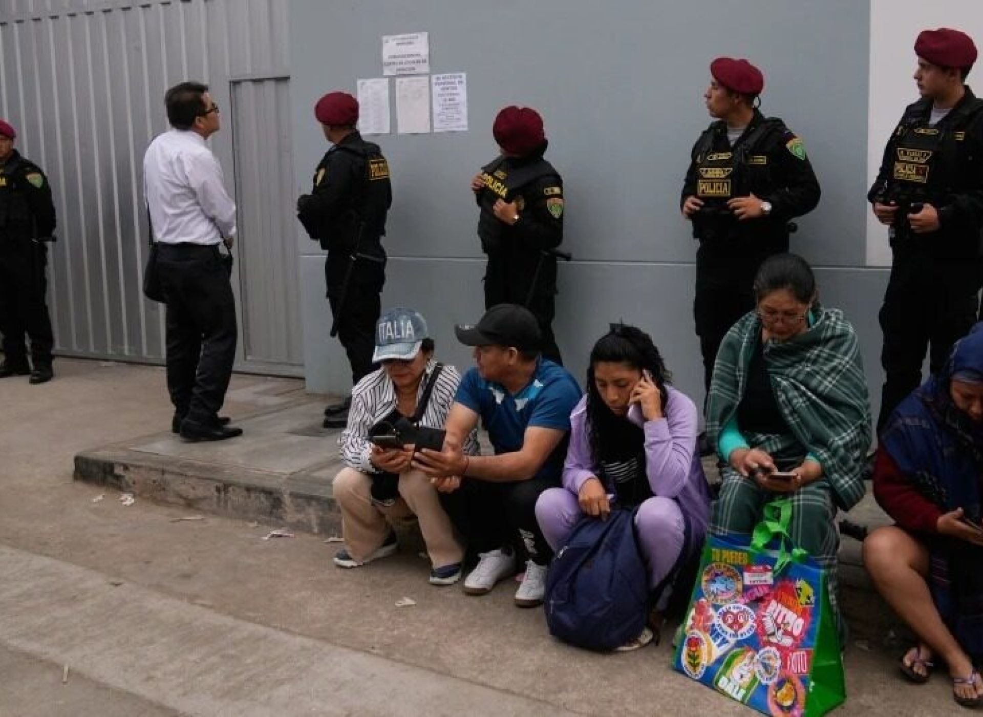 Presidenziali in Perù: un paese nel caos e con il fiato sospeso