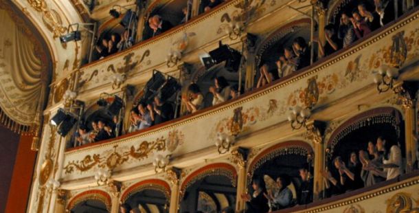 Credito fotografico: Archivio Teatro Comunale di Ferrara/Marco Caselli Nirmal