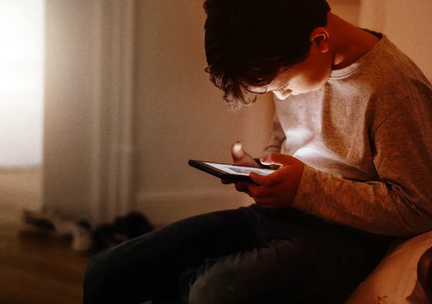 Contrastare l’aumento vertiginoso di immagini di abusi sui minori