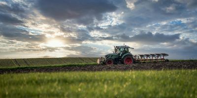 Presto di mattina. La nuvola e l'aratro