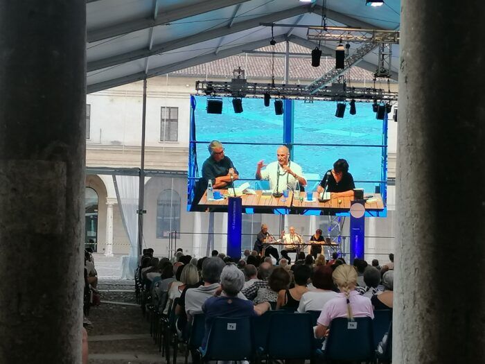 Antonio Scurati dialoga con Marcello Flore