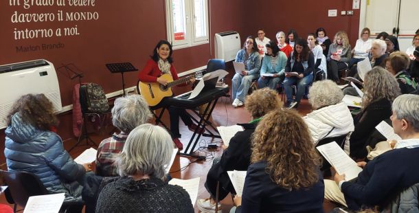 L’OTTO MARZO SI FESTEGGIA CANTANDO INSIEME