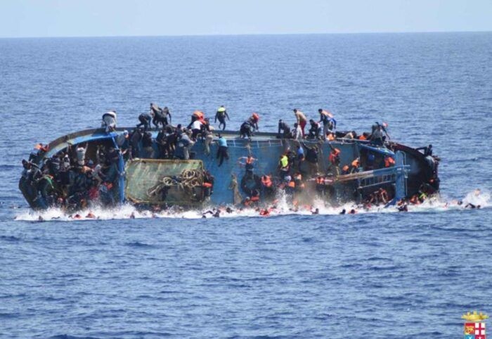 migranti mare respingimenti