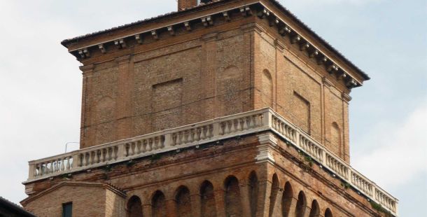 castello-estense-terremoto-torre-leoni-ferrara