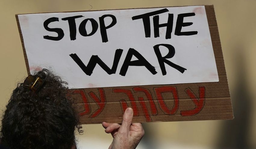 STOP THE WAR: a Gaza e in Cisgiordania muore l’umanità