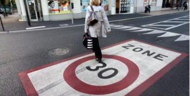 Petizione popolare: istituzione Zona 30 in corso Isonzo