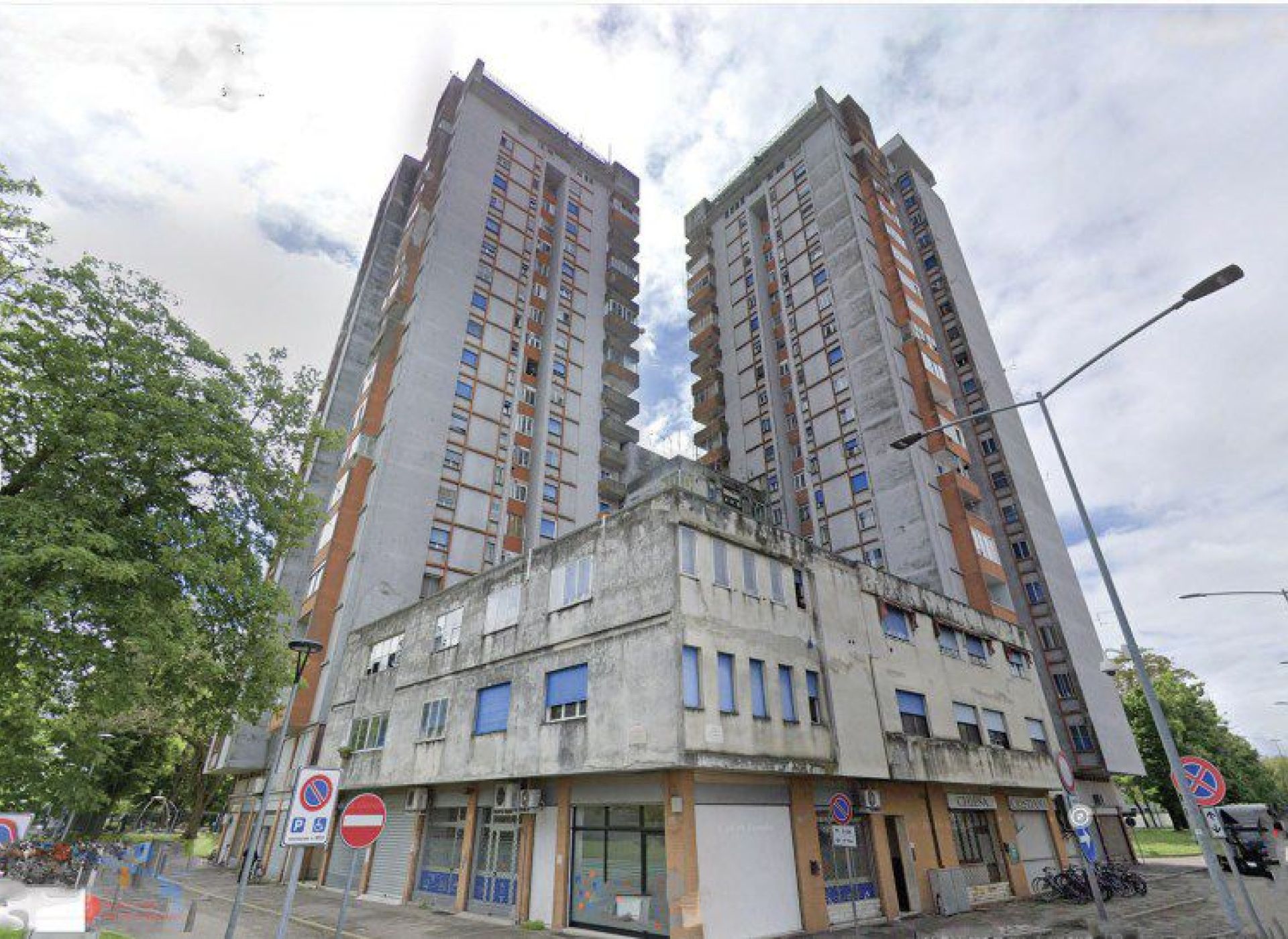 EMERGENZA GRATTACIELO: PERCHÈ IL COMUNE DI FERRARA NON APPLICA IL SUO REGOLAMENTO?