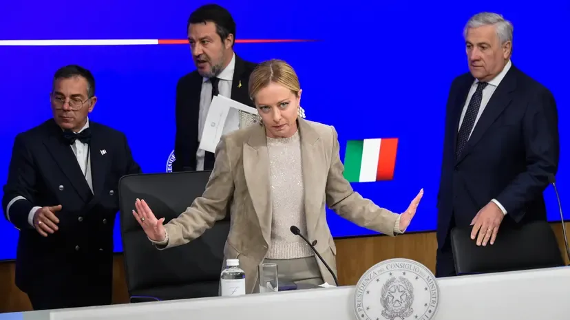 1.111 giorni... di un pessimo governo