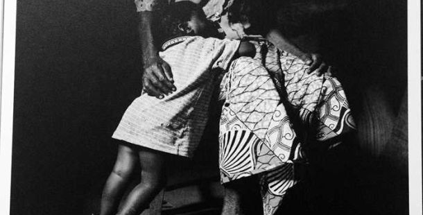 foto-mostra-volti-donne-bar-381-storie-da-gustare-piazza-corelli-ferrara