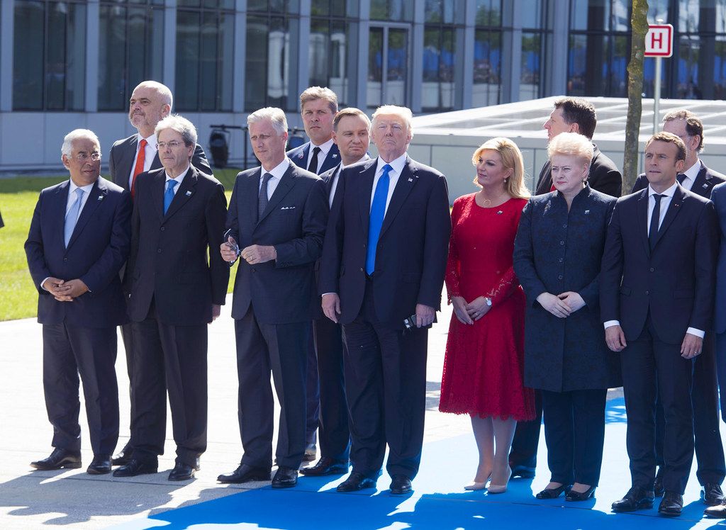 La NATO vuole il 5%, ma già oggi l'Europa spende in armamenti 3 volte più della Russia