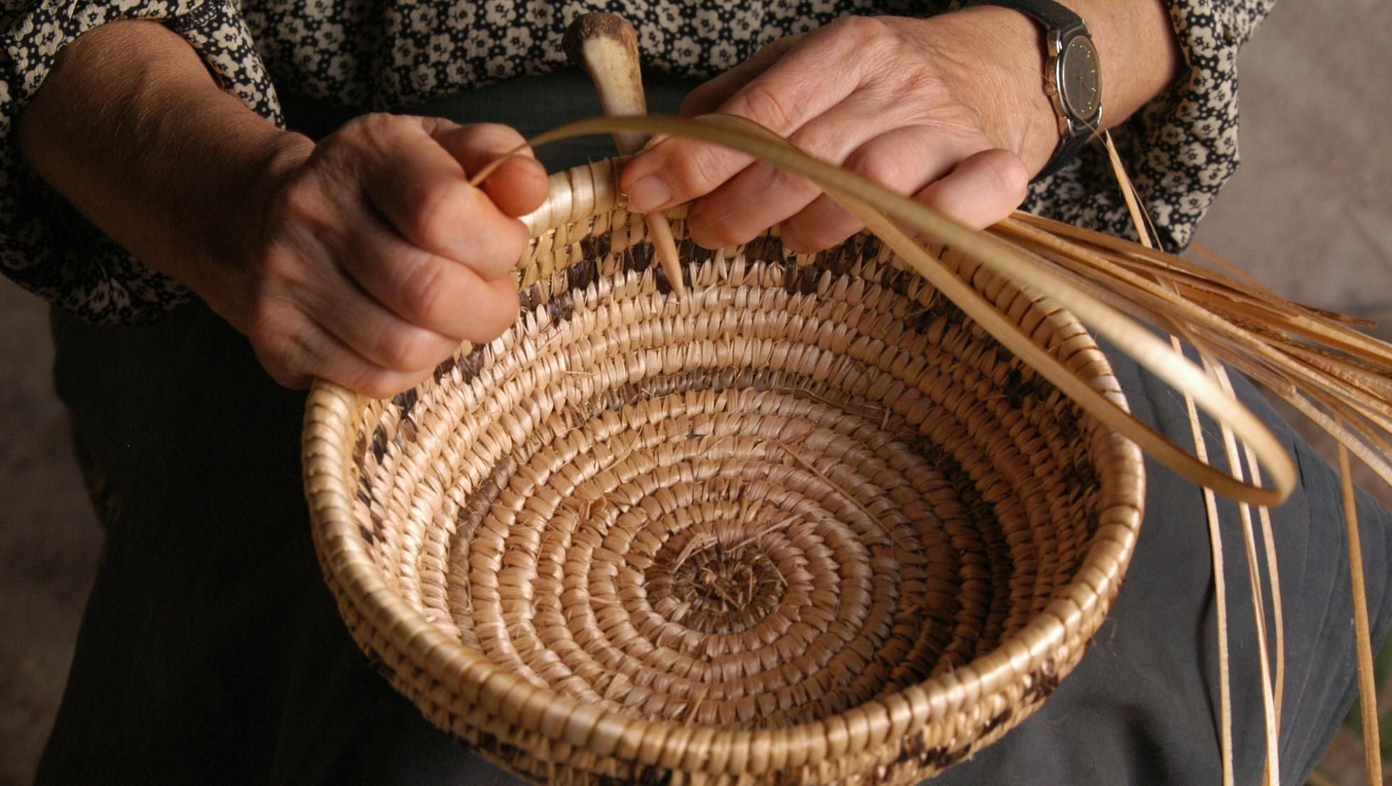 Per certi Versi / Intreccio giunchi