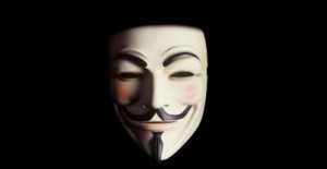 maschera-anonymous-hacker
