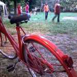 Segni particolari: un segno sul cuore e una bici