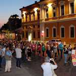 fiaccolata-contro-buona-scuola-renzi-ferrara-giugno-2015-luca-pasqualini