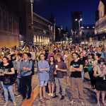 fiaccolata-contro-buona-scuola-renzi-ferrara-giugno-2015-luca-pasqualini