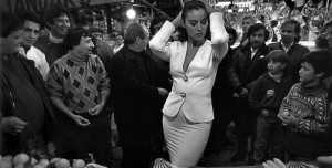 foto-pubblicitarie-ferdinando-scianna-dolce-gabbana-biblioteca-ariostea-ferrara