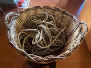 corda di canapa cesto