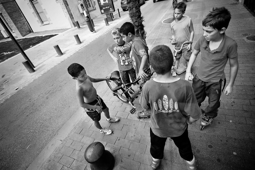 Rieducare una baby gang. Ritrovare la consistenza di un luogo