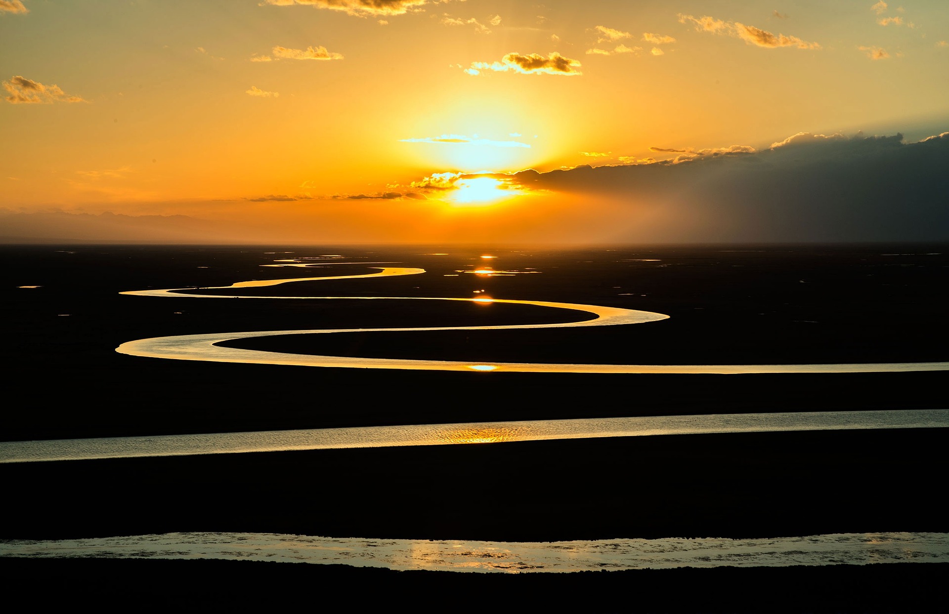 presto di mattina una luce amica