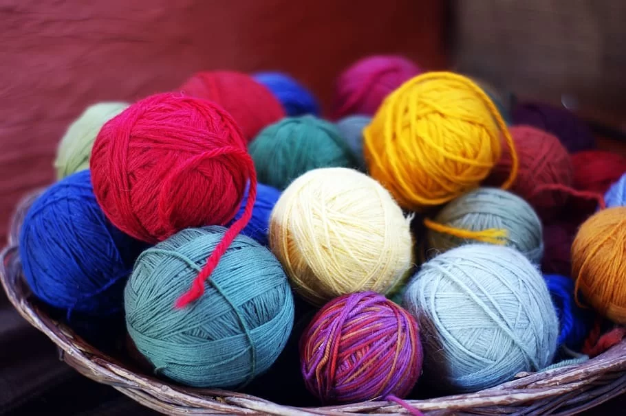 Ripensare per generazioni: riprendere il filo del passato