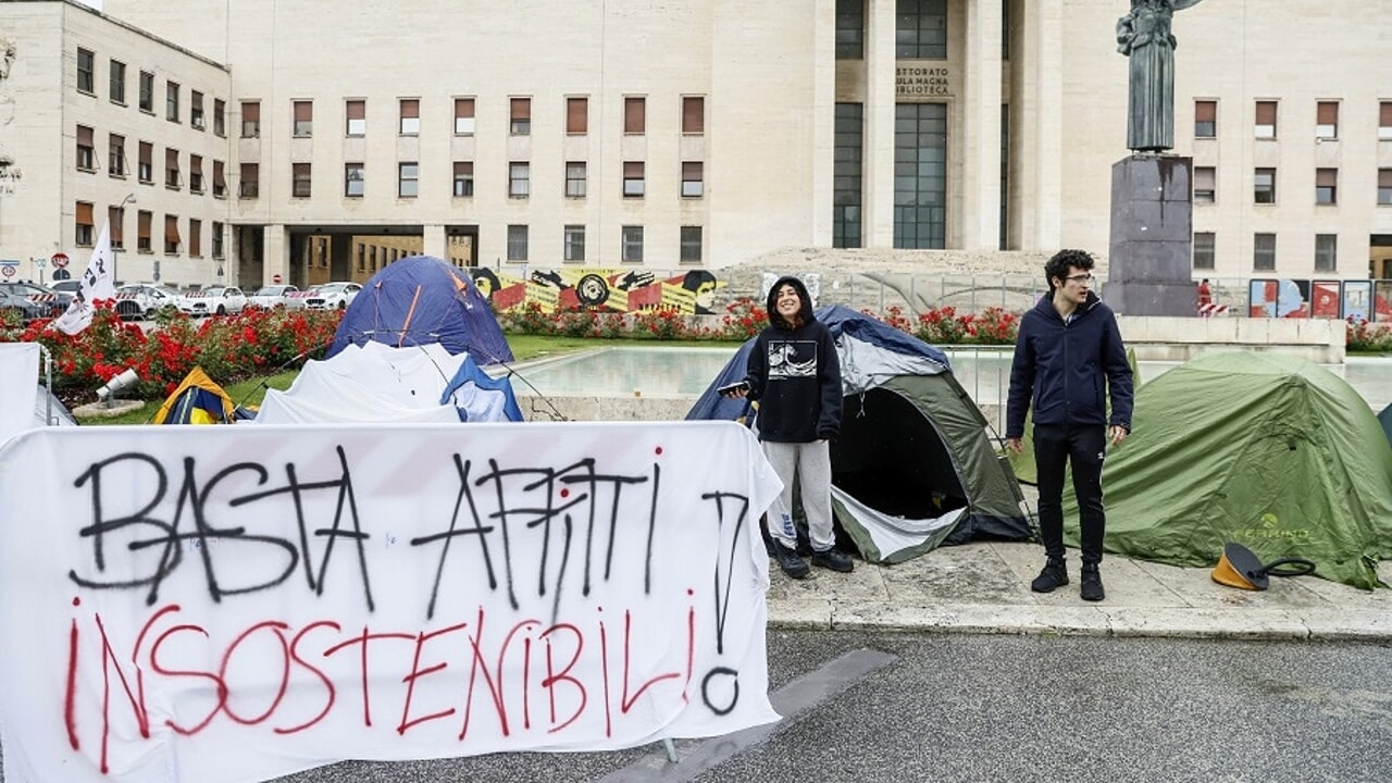 Il caro affitti per gli studenti è fuori controllo