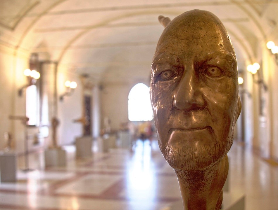 Viandanti a mani vuote: passeggiata nell’opera di Gilbert Kruft
