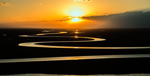presto di mattina una luce amica