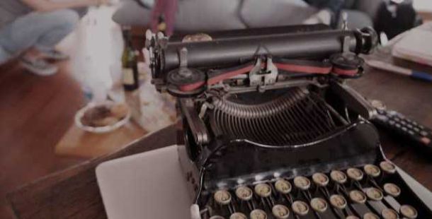 FE-It redazione con macch da scrivere