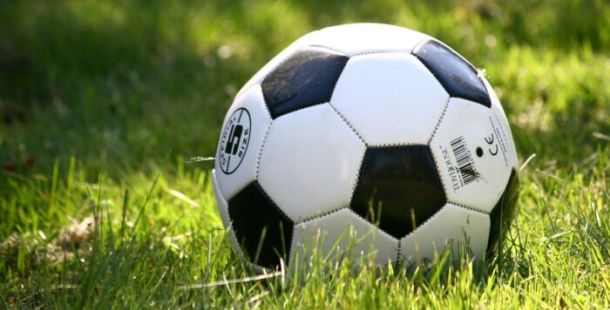 calcio pallone campo partita