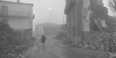 Quella notte, il terremoto e la luna